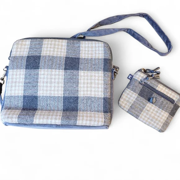 Earthsquared Plaid Crossbody Bag โ Grey & Cream ๐ค๐ฉถ - Picture 2 of 8